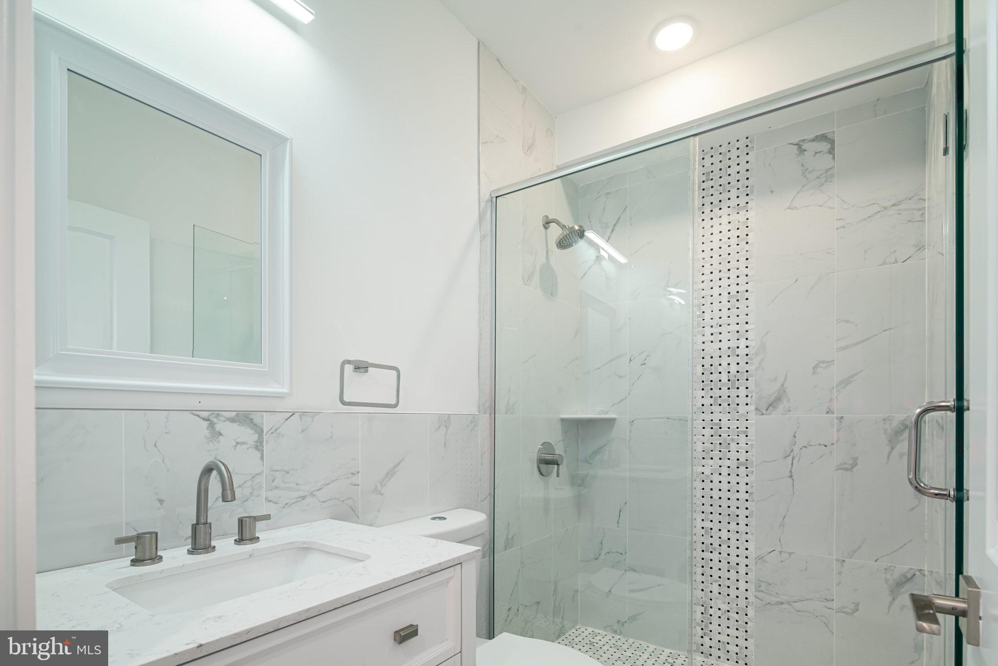 2021 N 2nd STREET Unit: 2