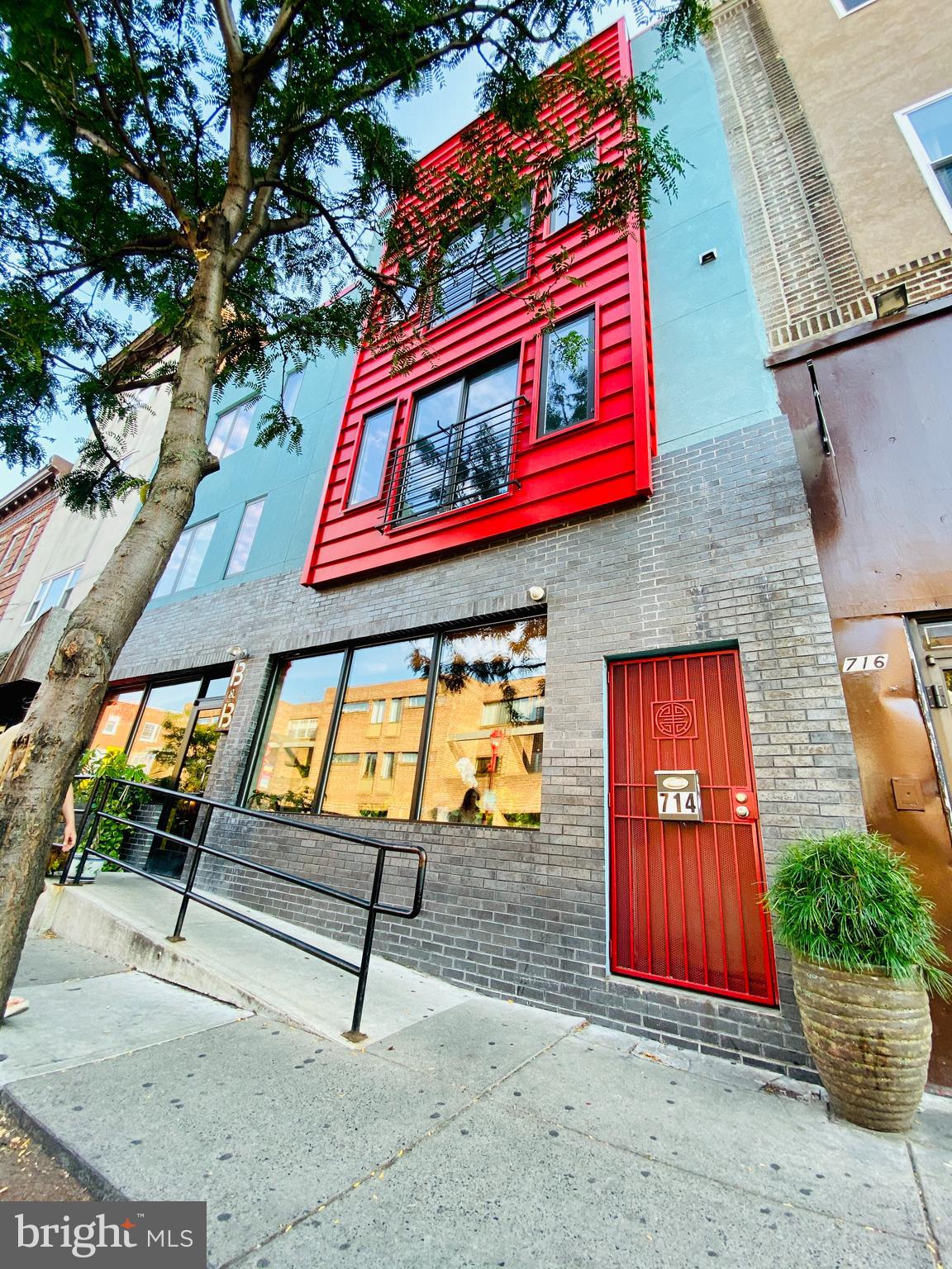 714 South STREET Unit: B