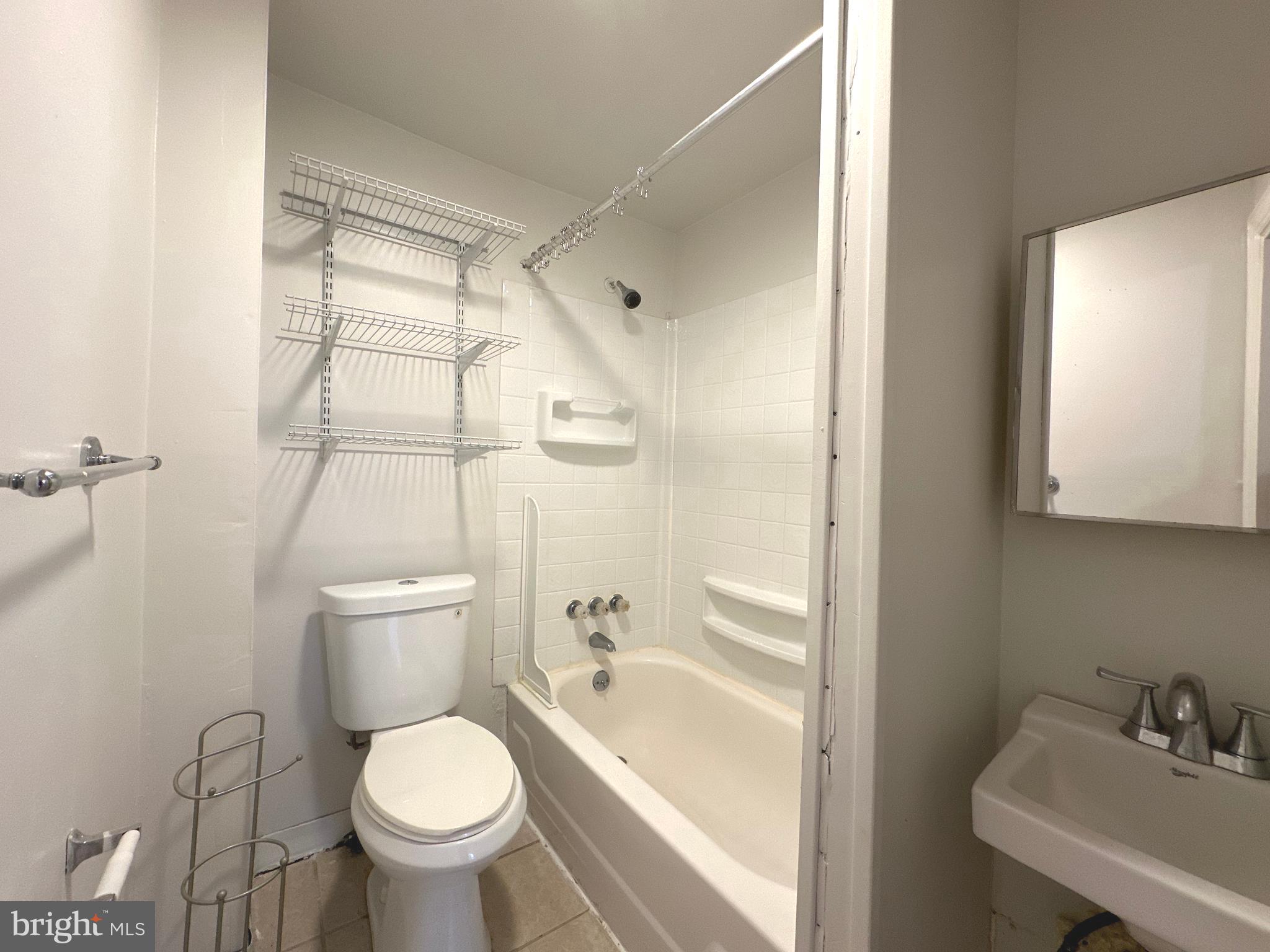 339 Christian STREET Unit: 3