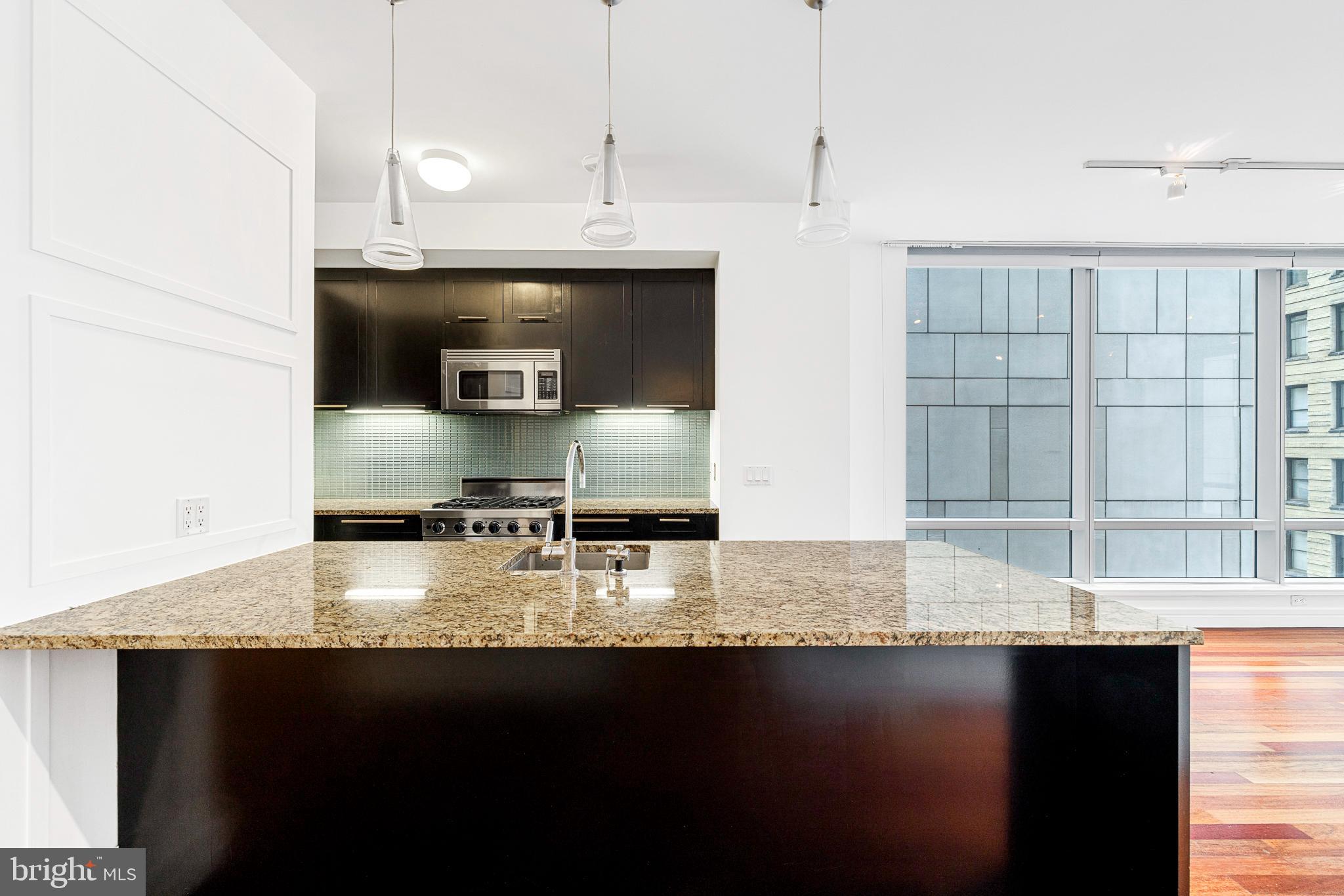 1414 S Penn Sq #8h