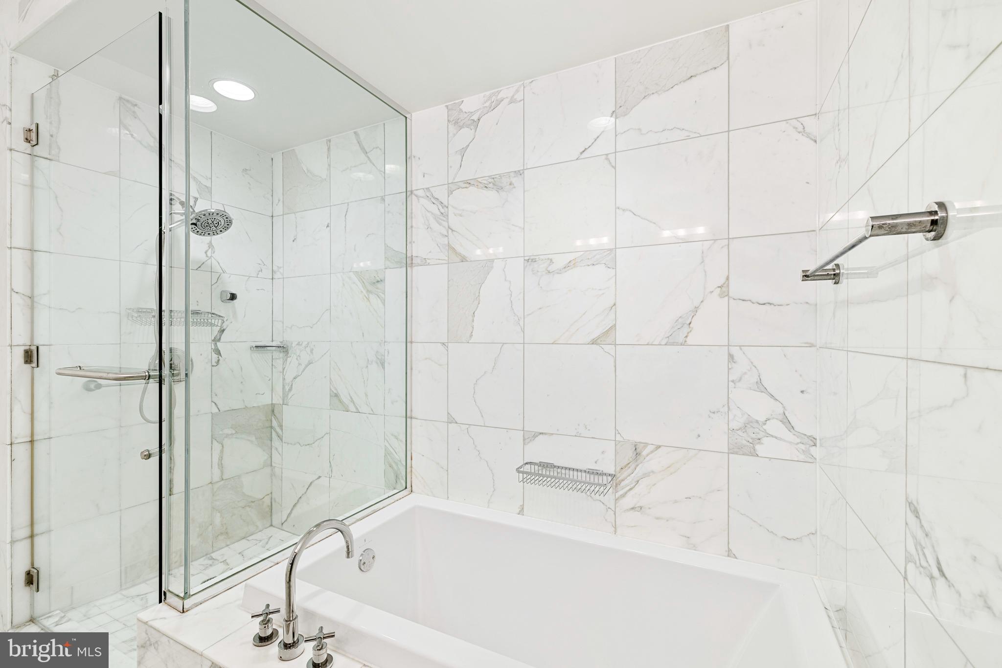 1414 S Penn Sq #8h