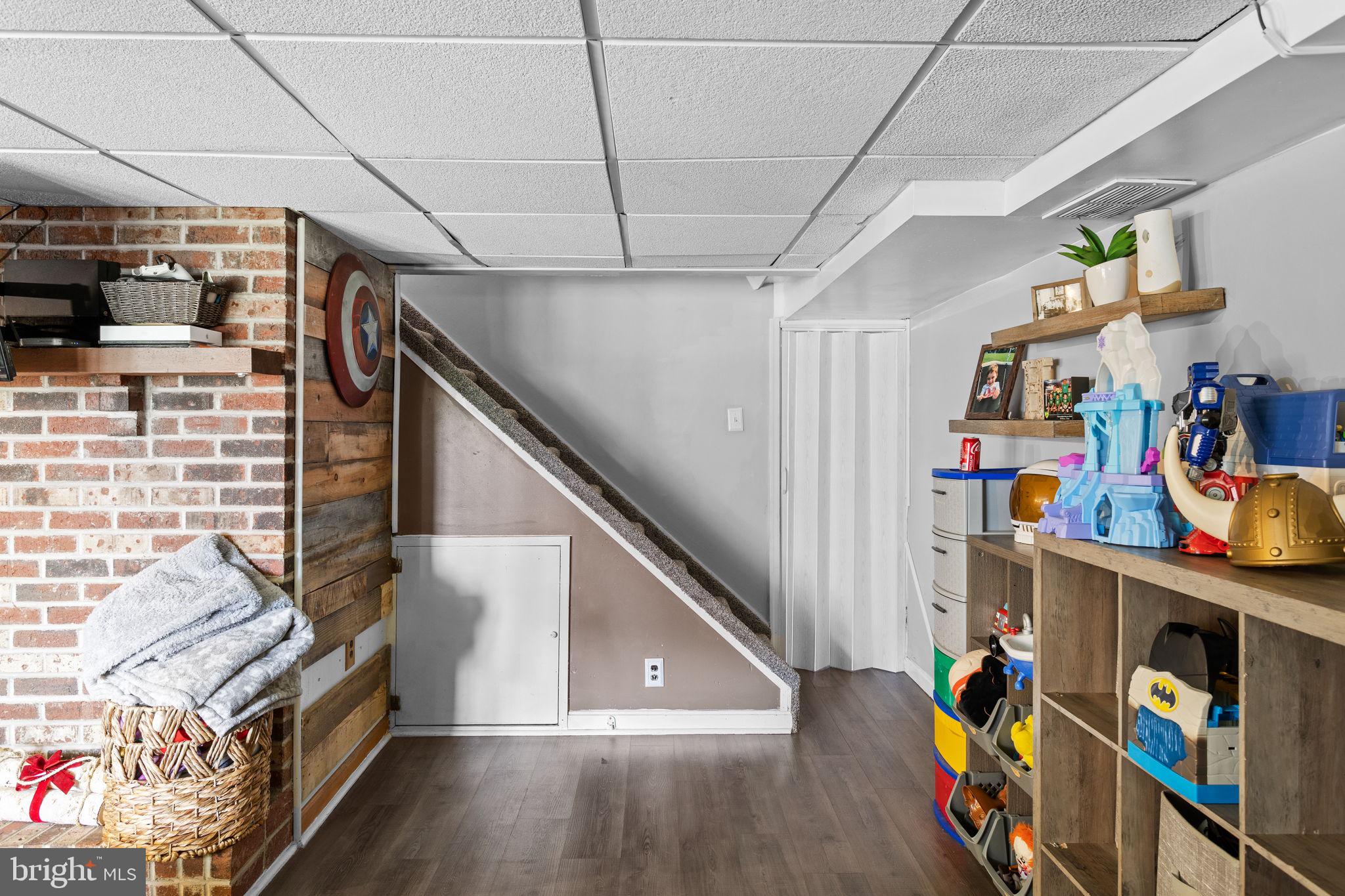 12443 Sweet Briar Rd