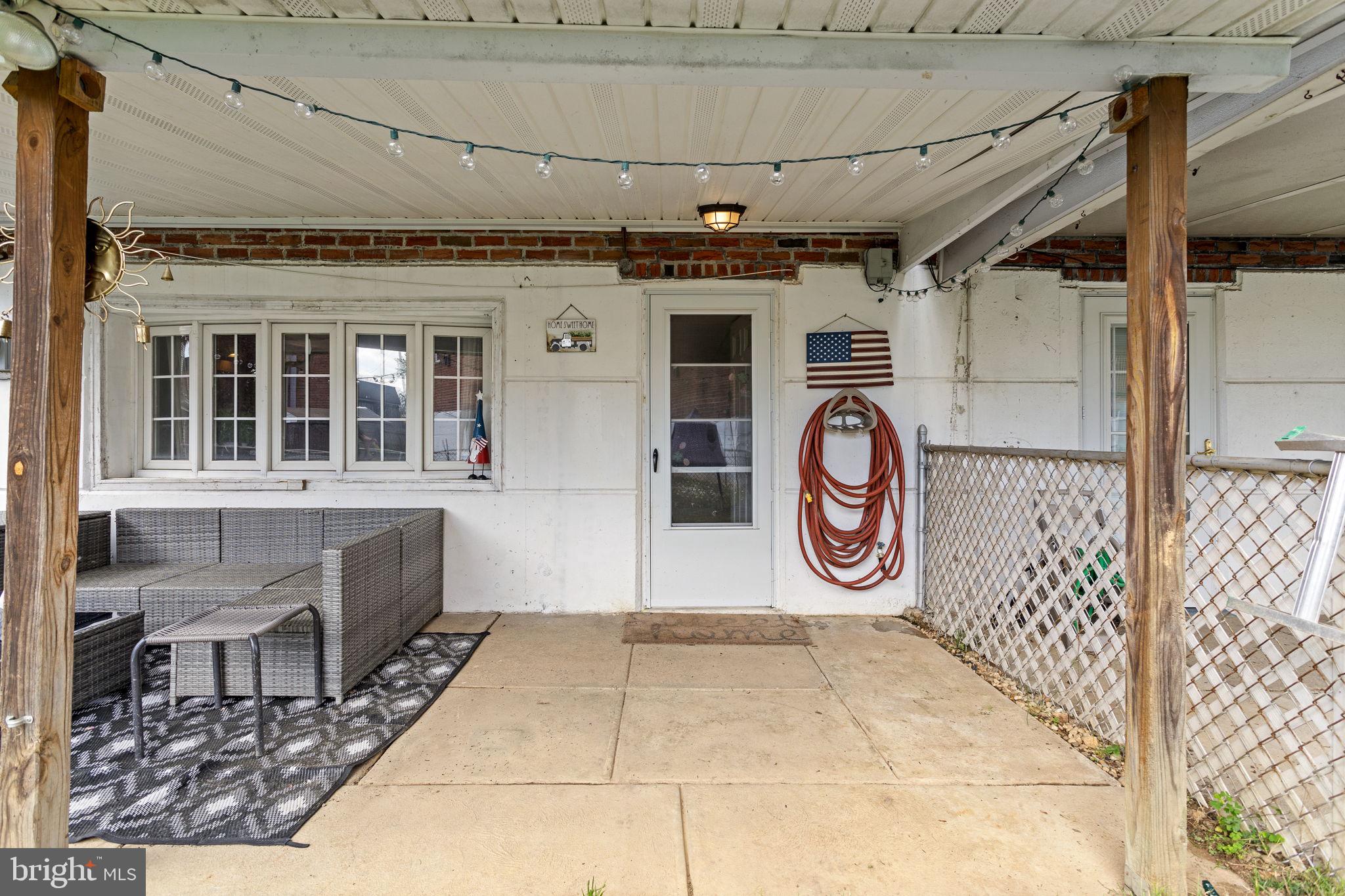 12443 Sweet Briar Rd