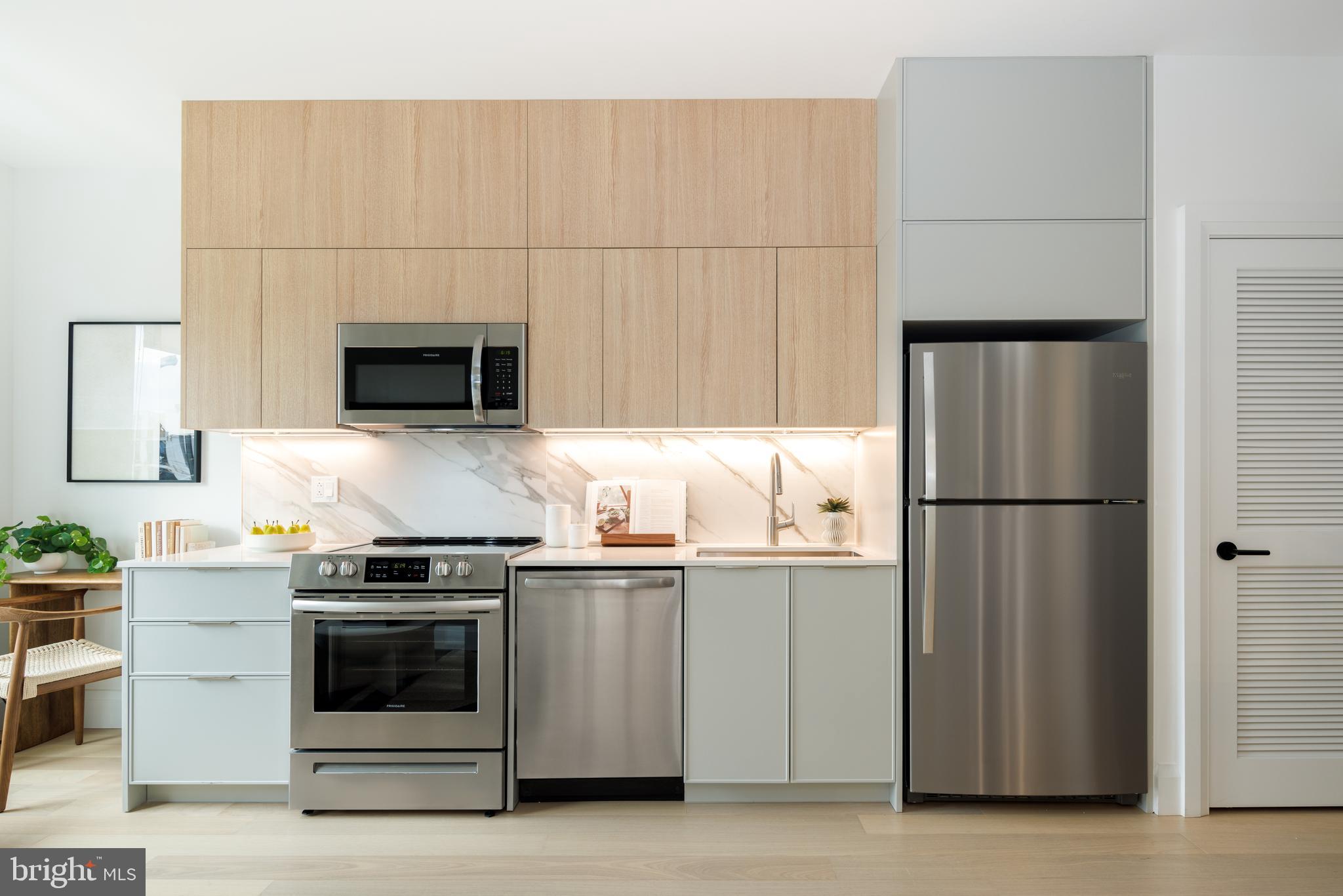 1099 Germantown #H0115