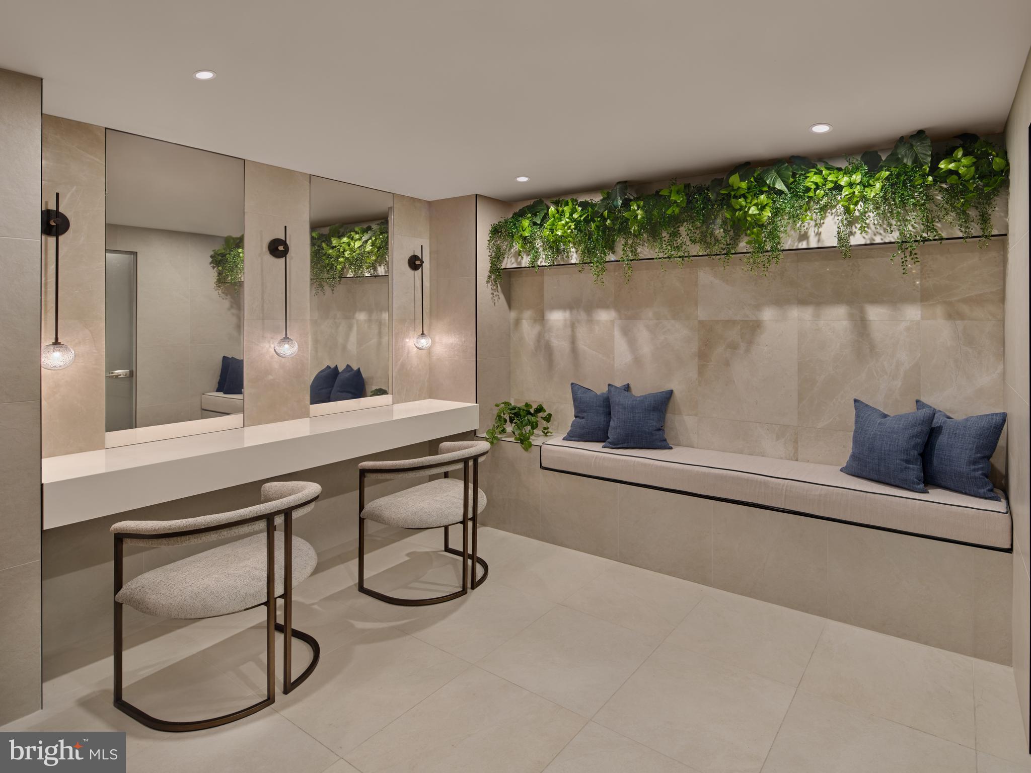 1099 Germantown #H0115