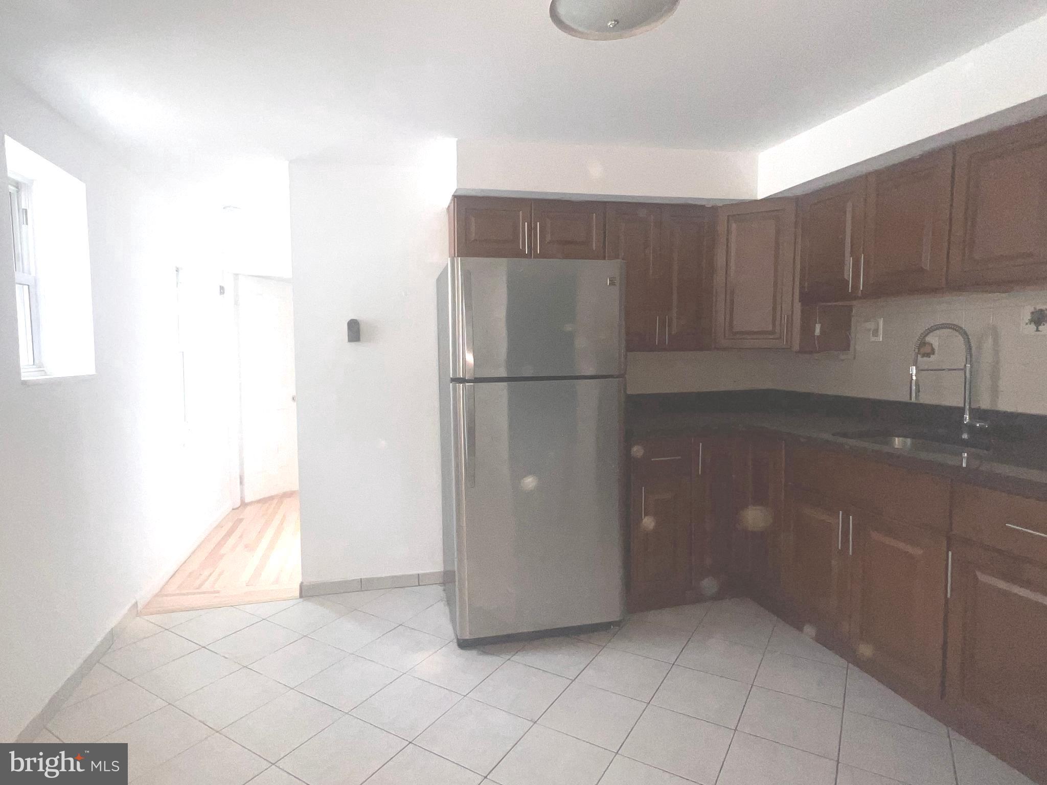 1309 MARLBOROUGH ST #2F