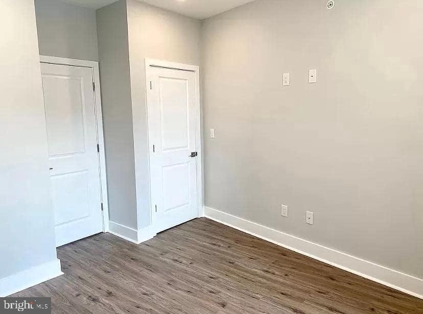 2425 FRANKFORD AVE #3