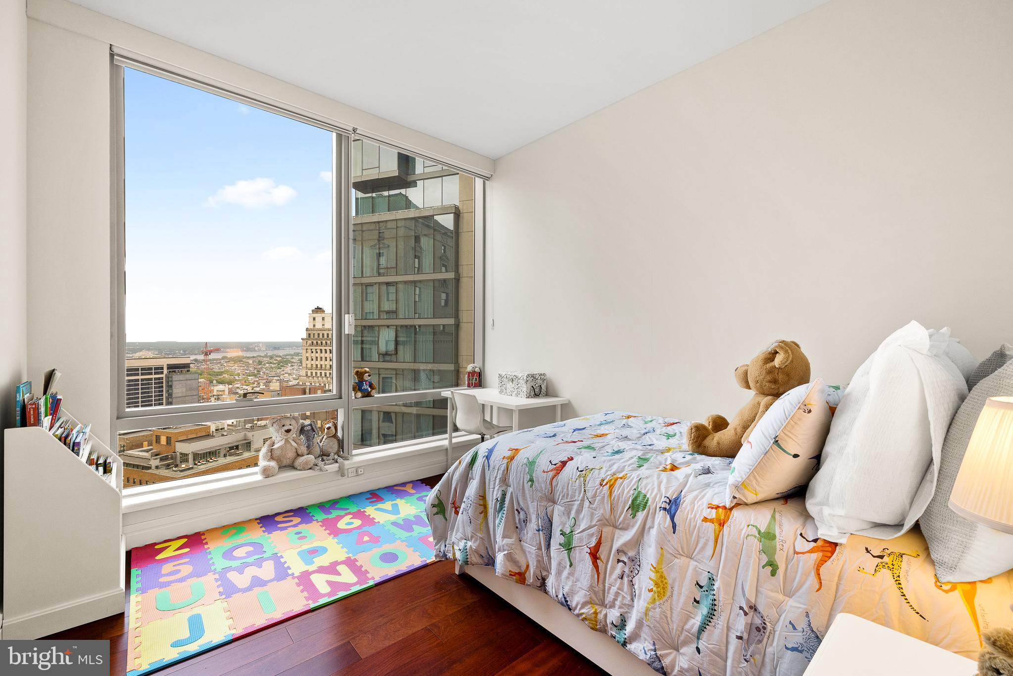 1414 S PENN SQ #34B