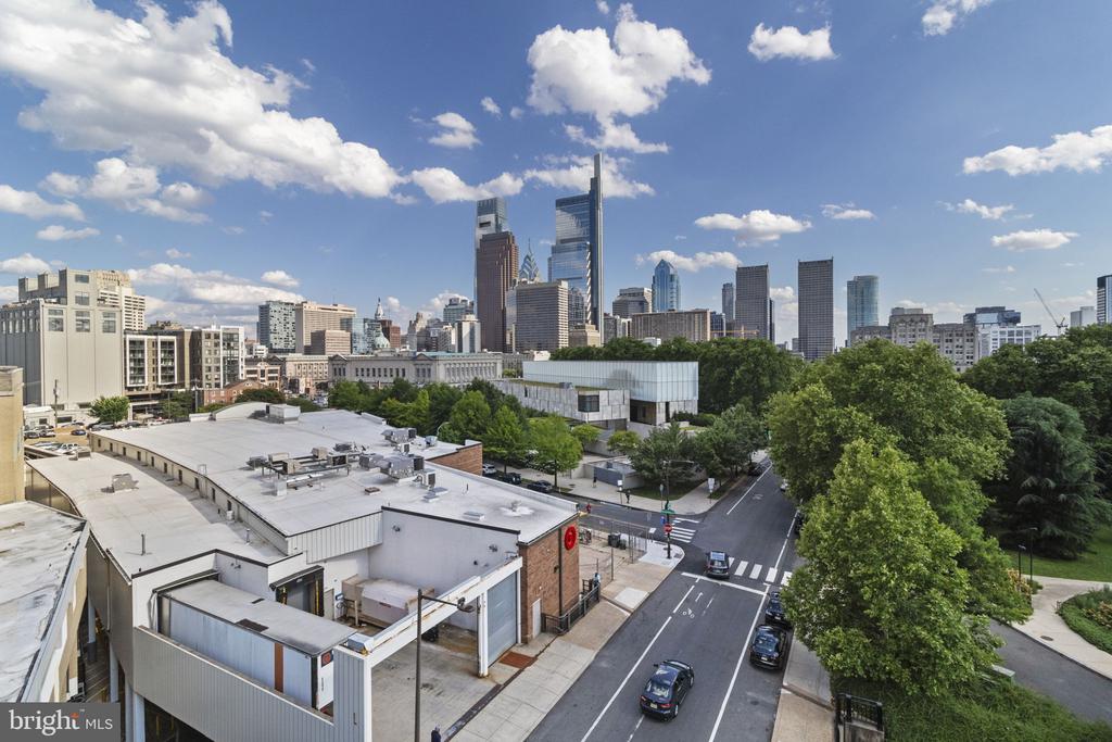 2100 HAMILTON STREET Unit: 5D