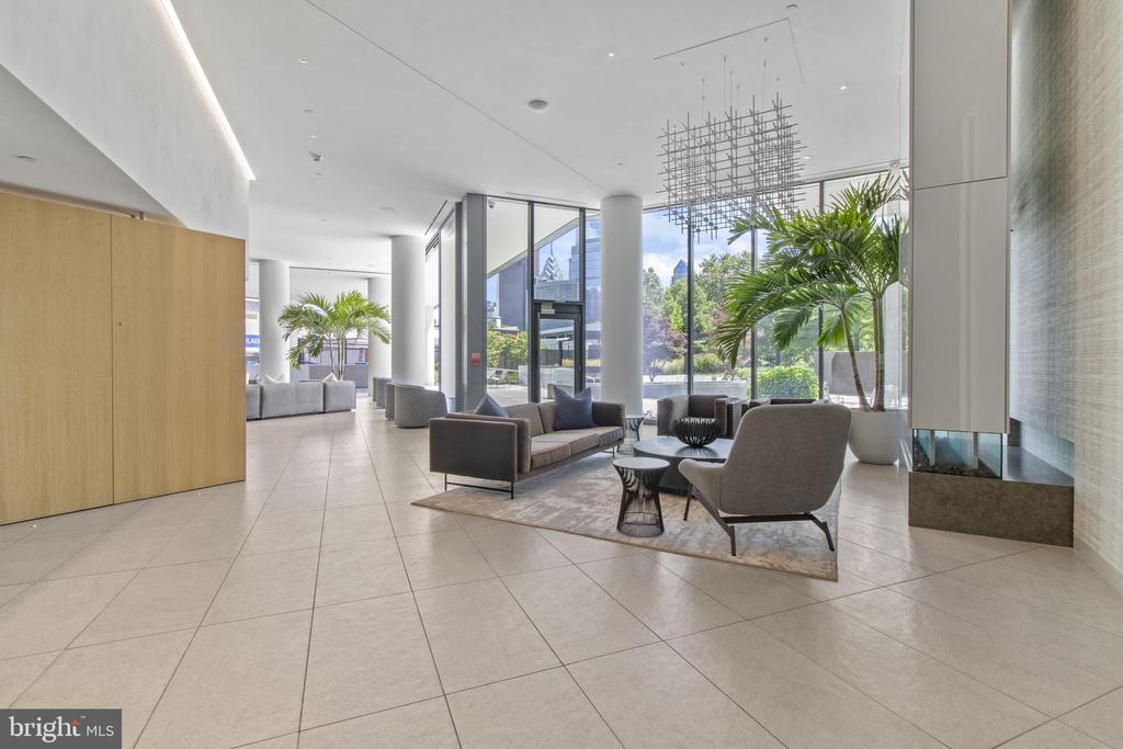 2100 HAMILTON STREET Unit: 5D