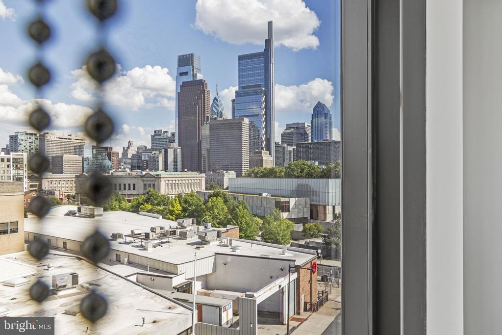 2100 HAMILTON STREET Unit: 5D