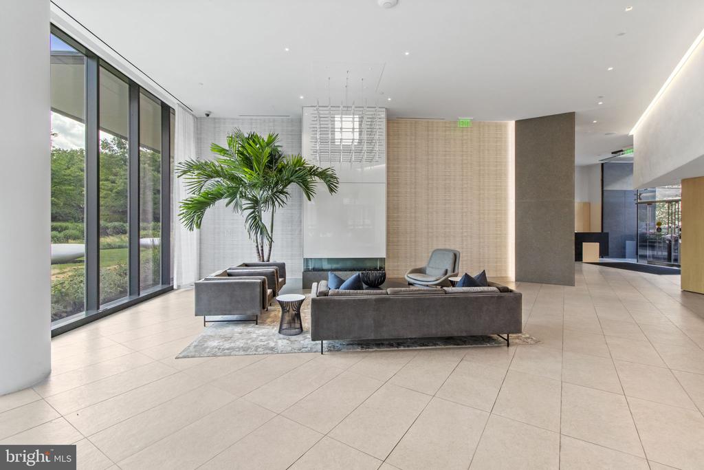 2100 HAMILTON STREET Unit: 5D