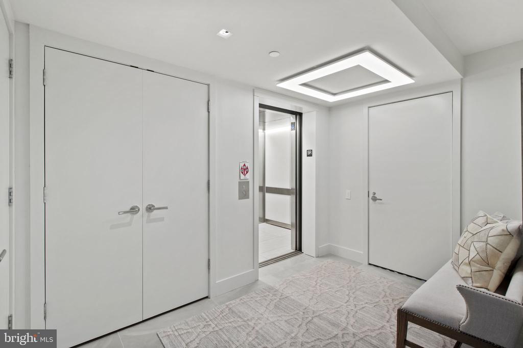 2100 HAMILTON STREET Unit: 5D