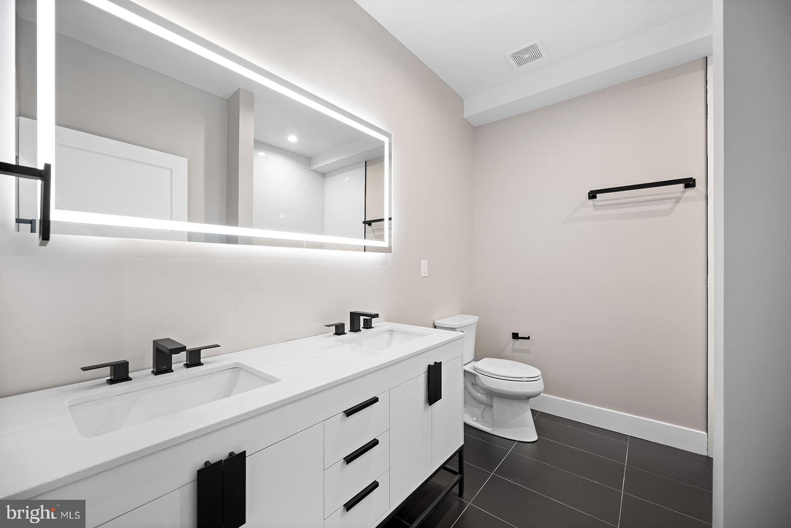 167 W SUSQUEHANNA AVE #1