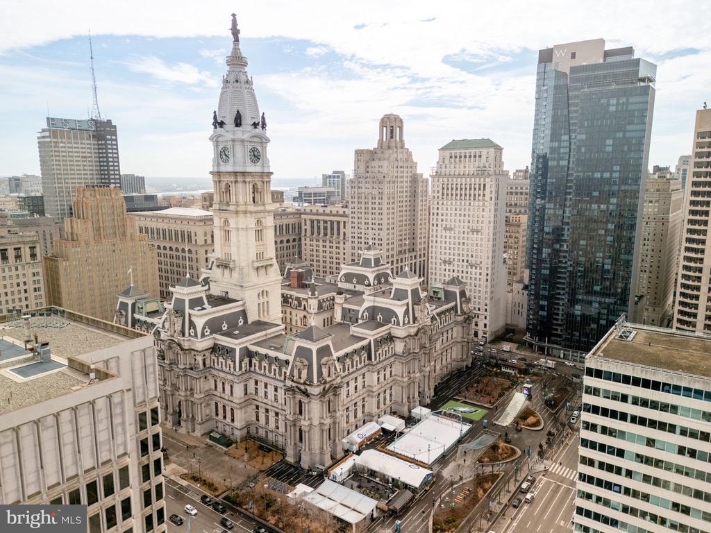 1600-18 Arch St #1713