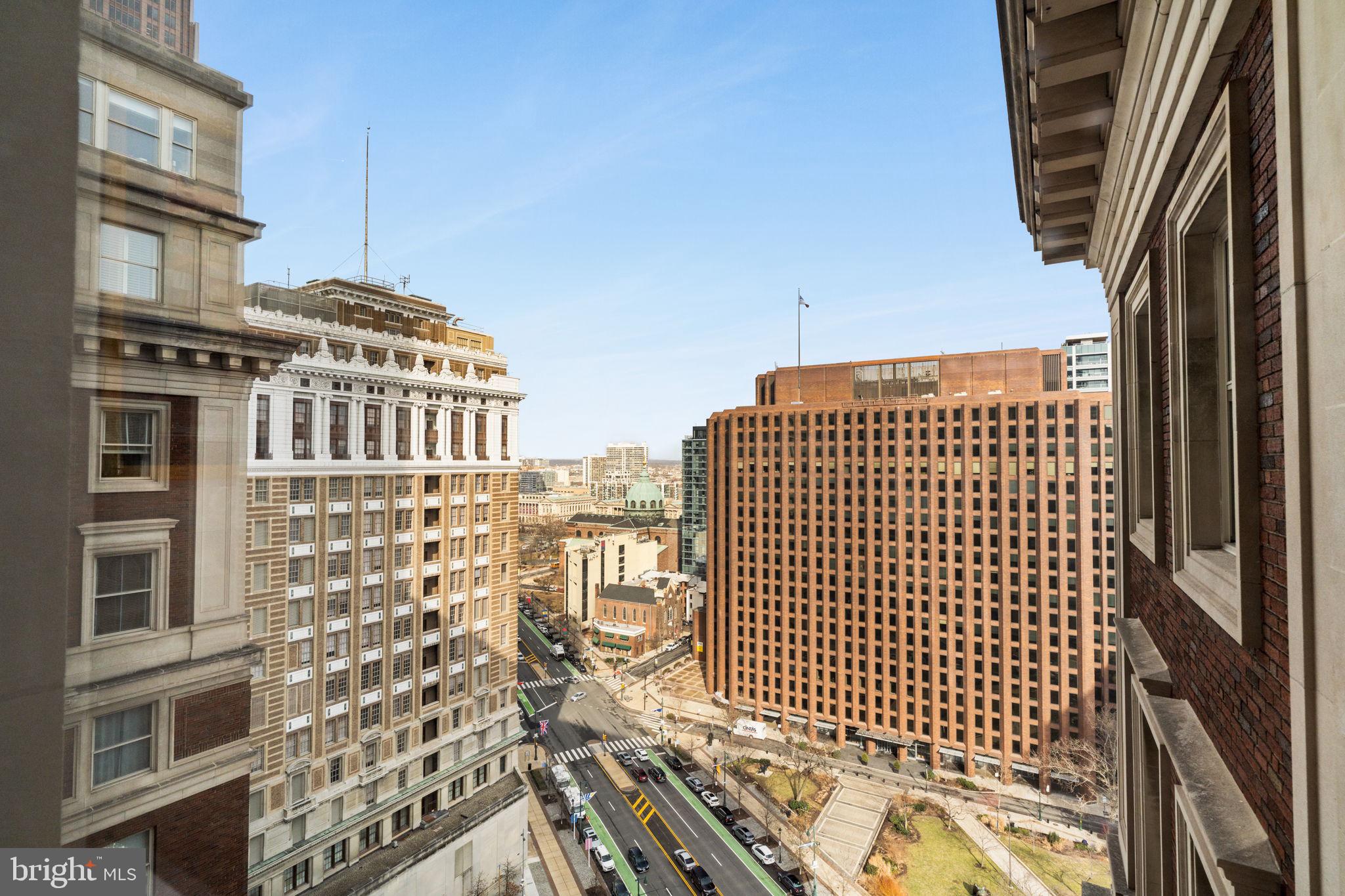 1600-18 Arch St #1713