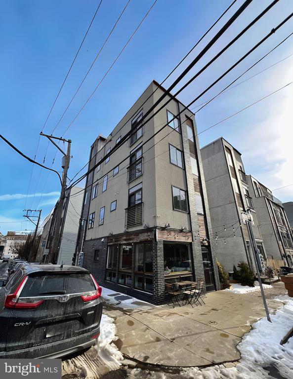 847 N 16TH STREET Unit: 2