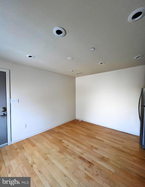847 N 16TH STREET Unit: 2