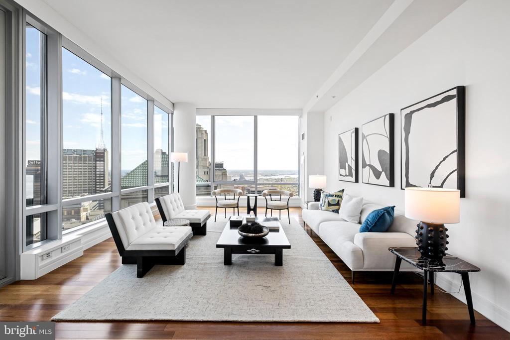 1414 S Penn Sq #32b