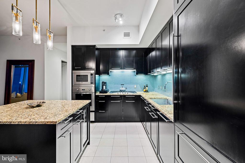 1414 S Penn Sq #32b