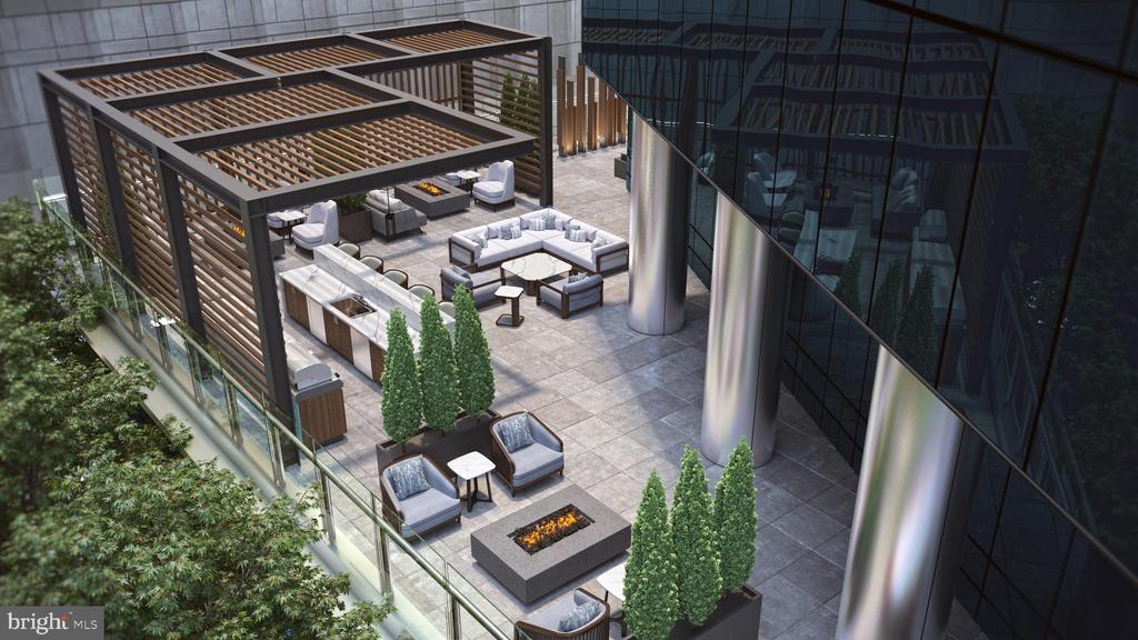 1414 S Penn Sq #32b