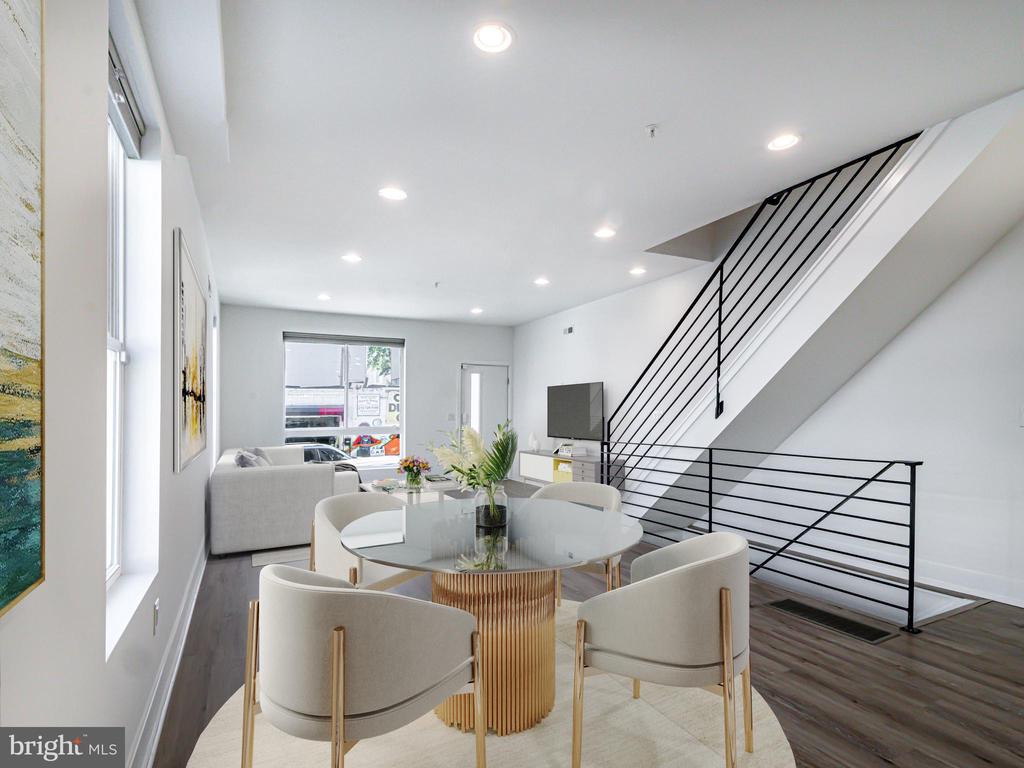 1914 S 6TH STREET