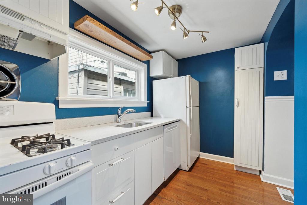 2224 RITTER STREET