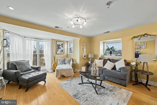 4200 PARKSIDE AVE AVE #PENTHOUSE