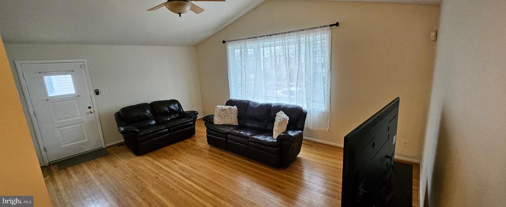 3340 RED LION ROAD
