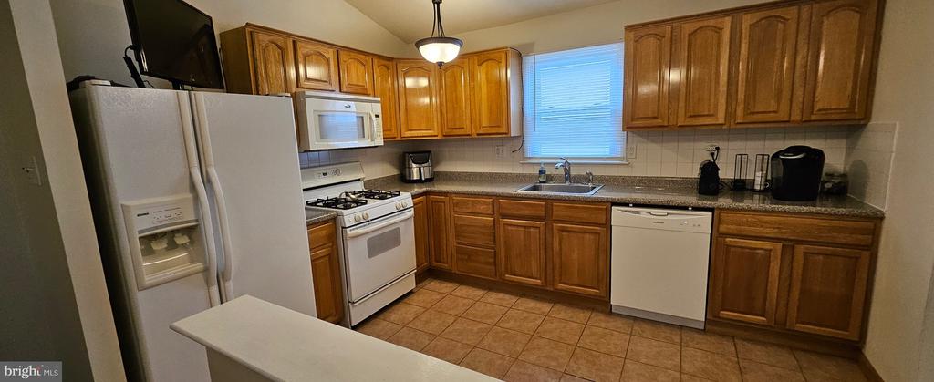 3340 RED LION ROAD