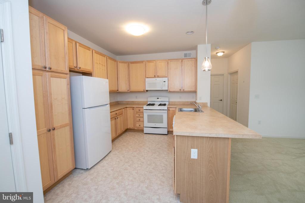 15051 Dahlia Dr