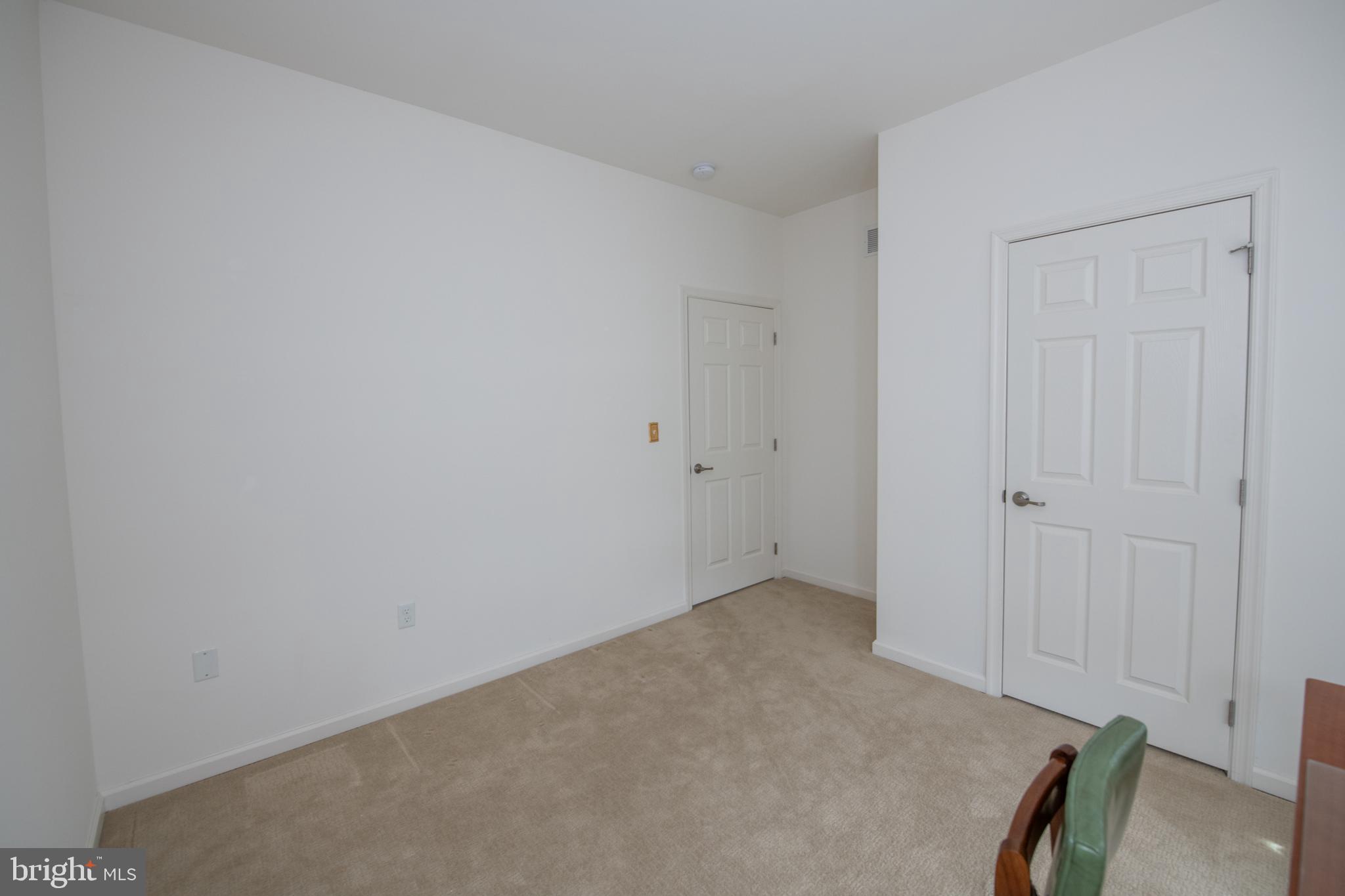 15051 Dahlia Dr
