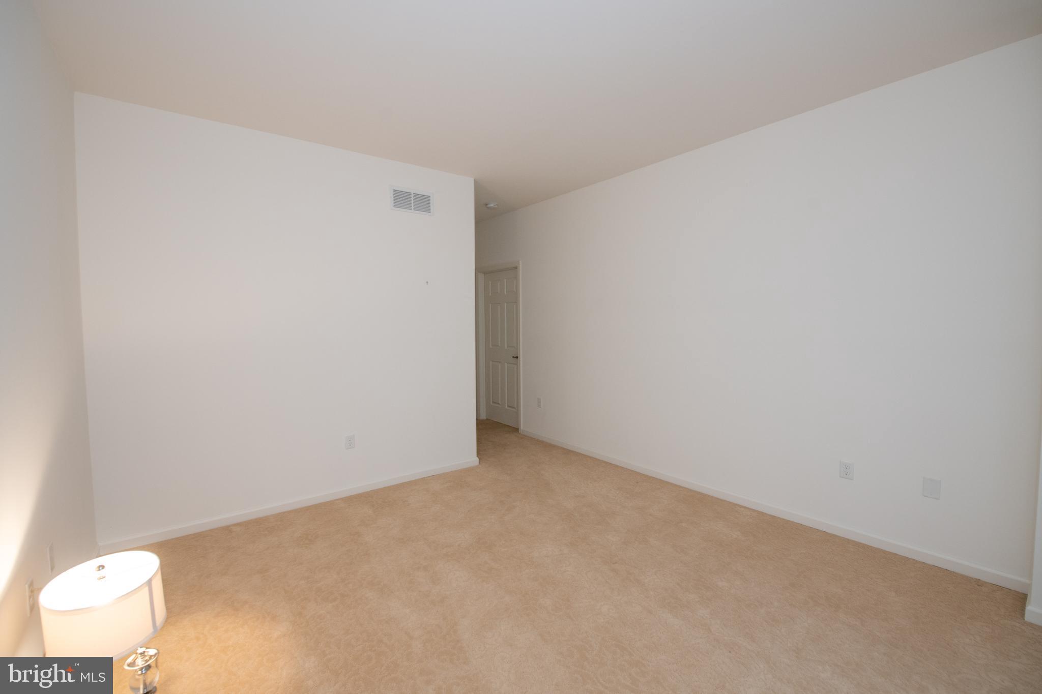 15051 Dahlia Dr