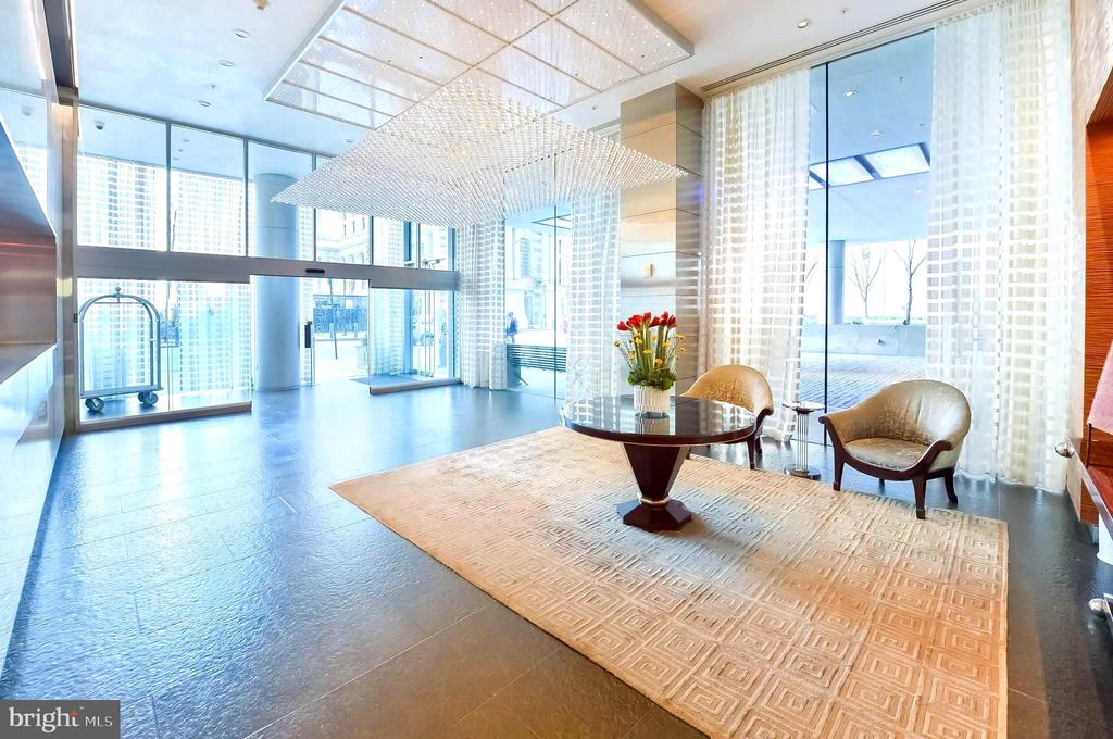 1414 S PENN SQUARE Unit: 37A