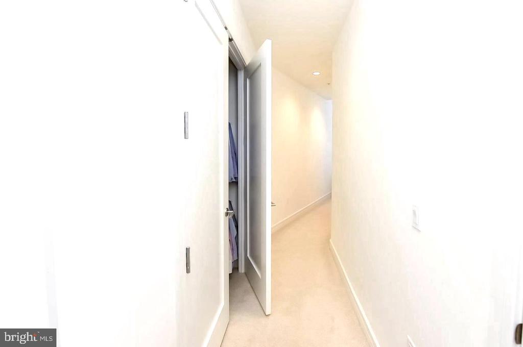 1414 S PENN SQUARE Unit: 37A