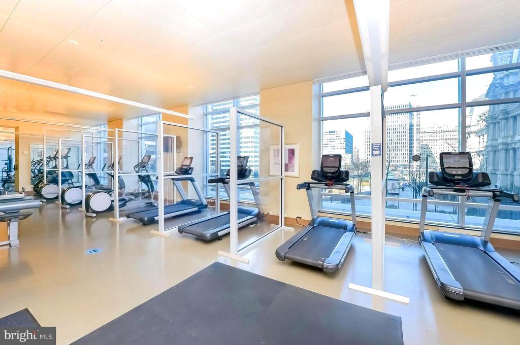 1414 S PENN SQUARE Unit: 37A