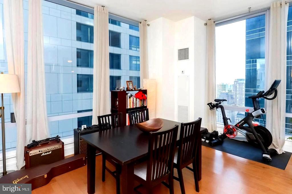 1414 S PENN SQUARE Unit: 37A