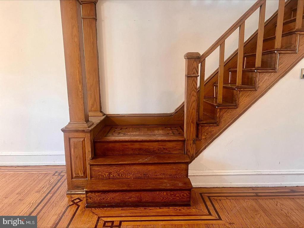 1915 N HANCOCK ST