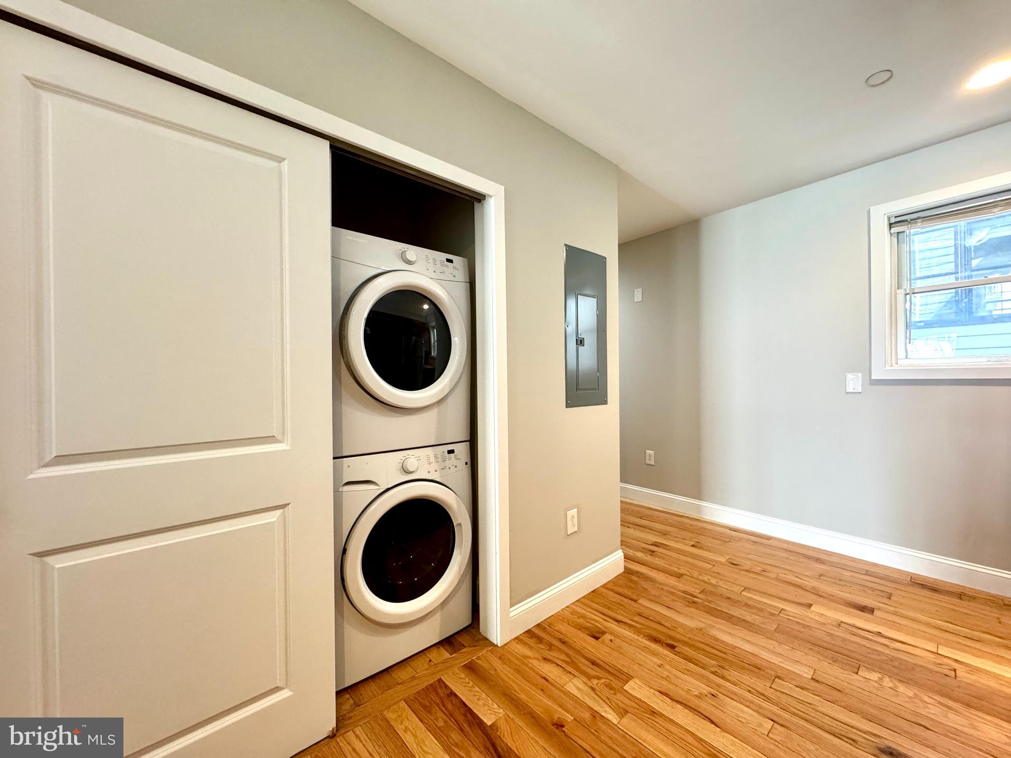 1014 E MOYAMENSING AVE #2