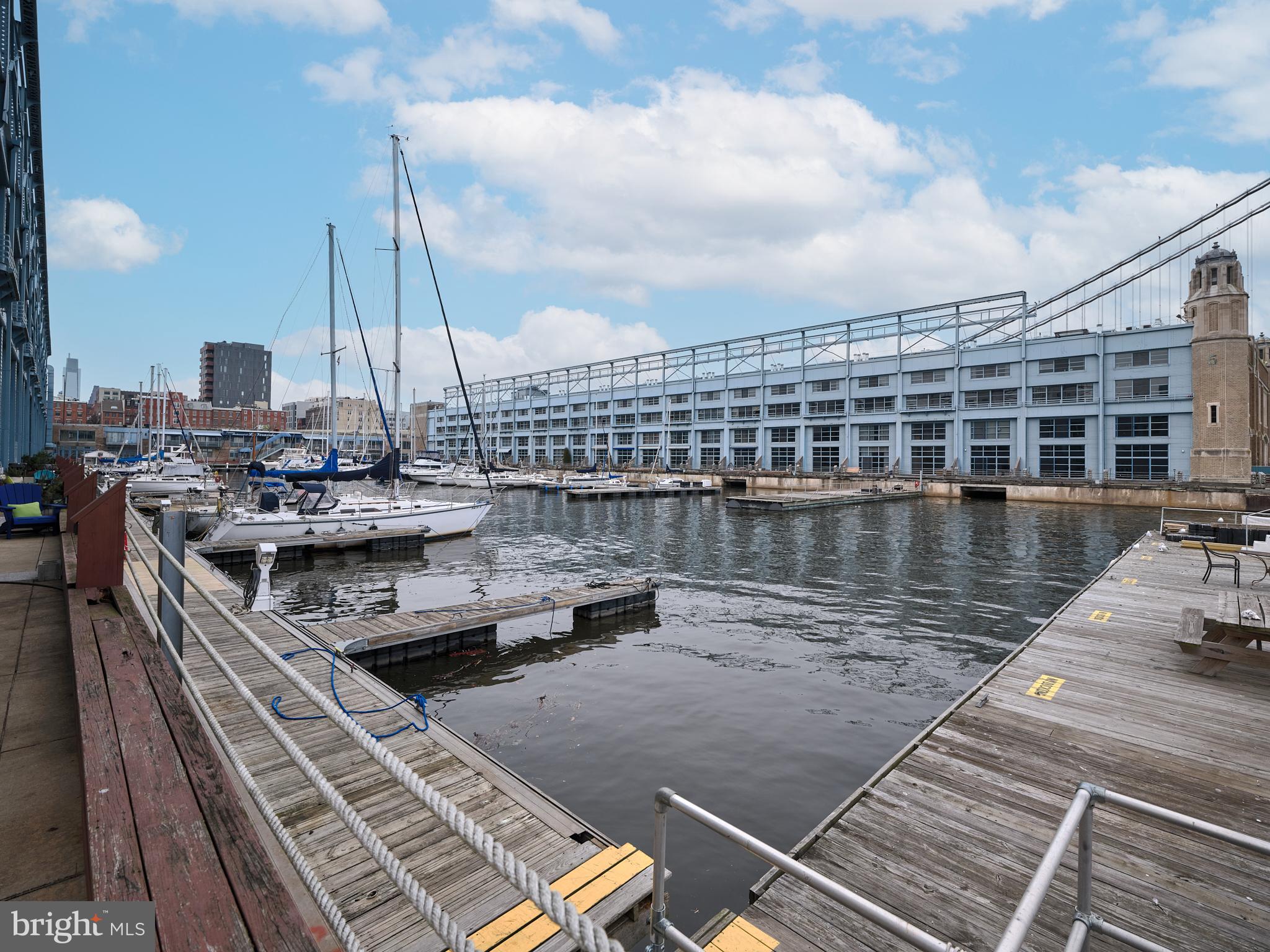 3 N COLUMBUS BLVD #MD329