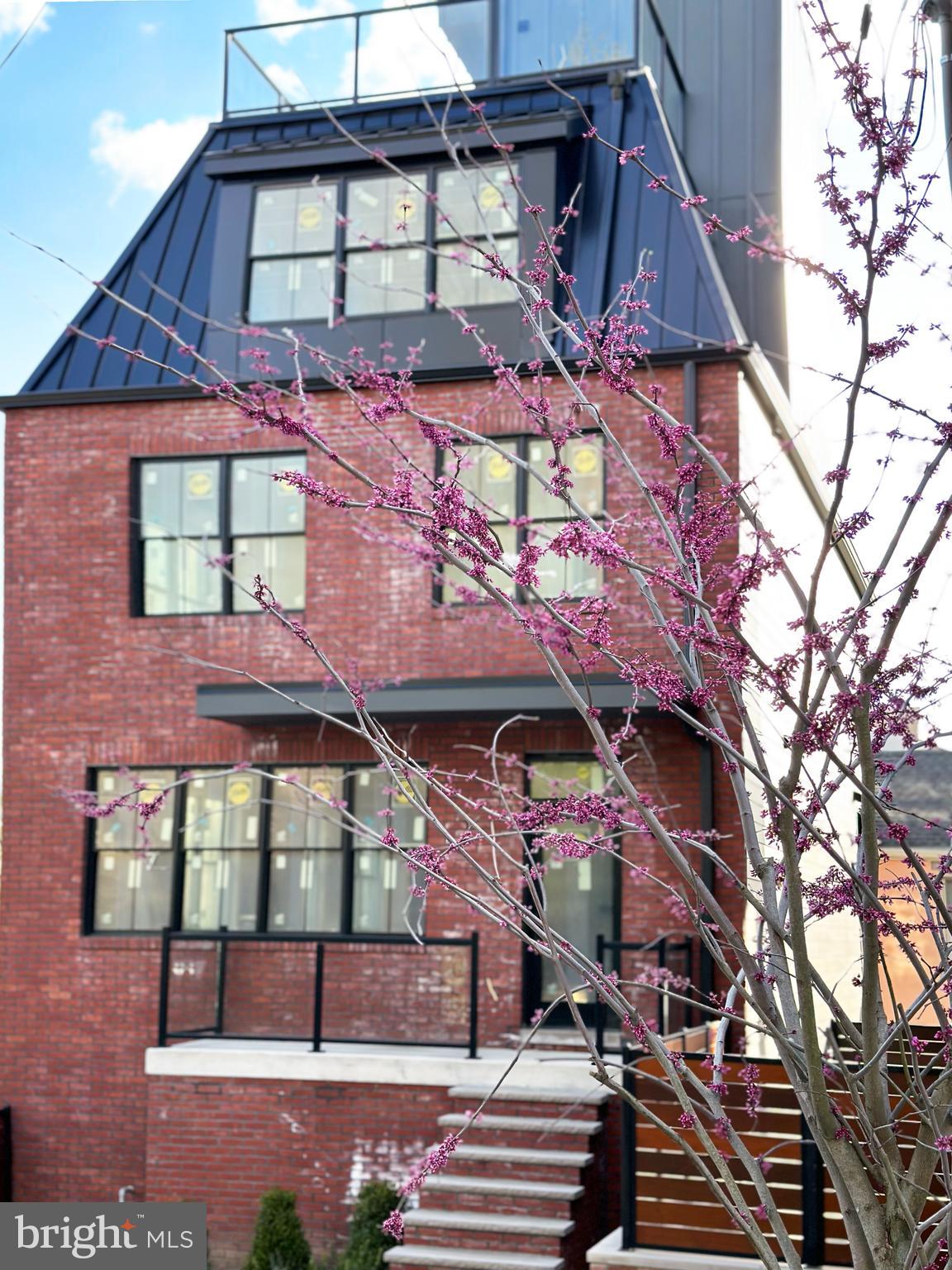 110 Righter St