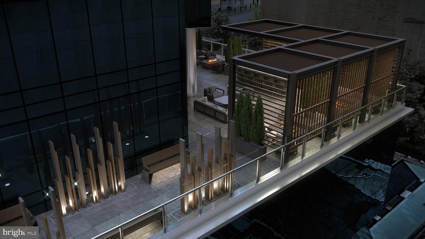 1414 S PENN SQ #18B