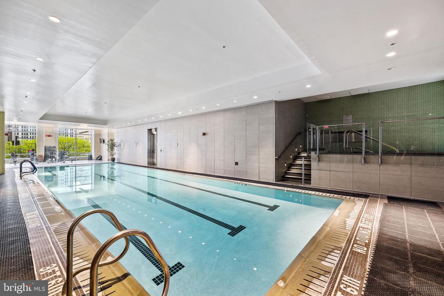1414 S PENN SQ #18B