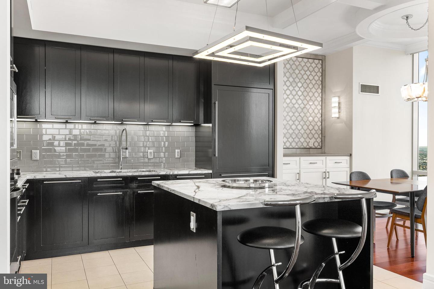 1414 S Penn Sq #34b