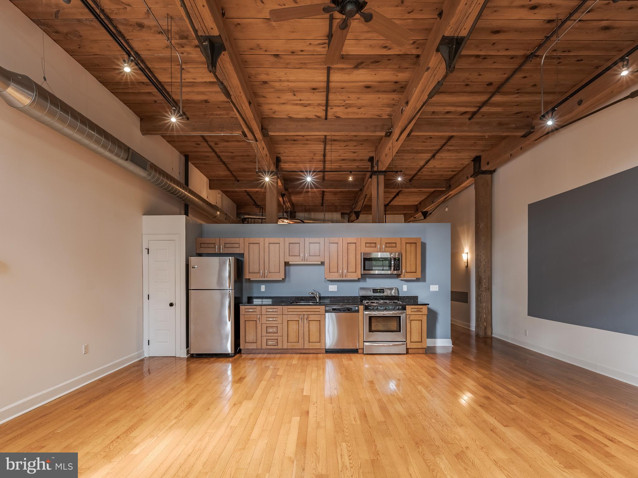 2551 Trenton Ave #105