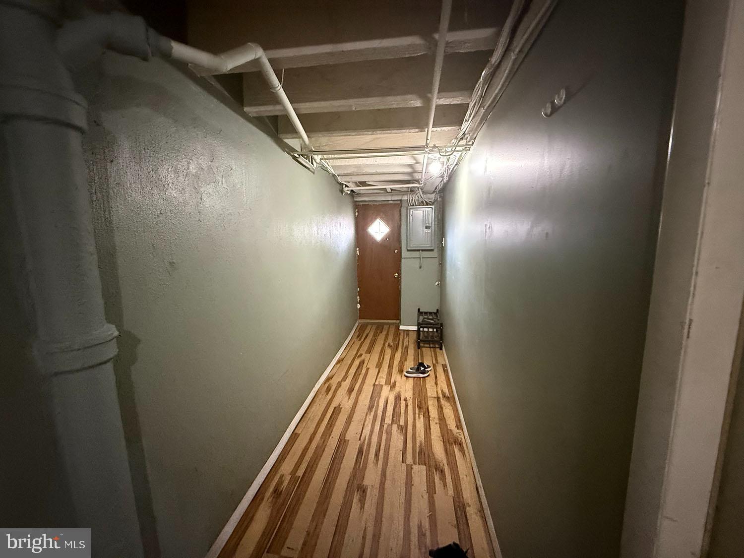 5902 E Roosevelt Blvd