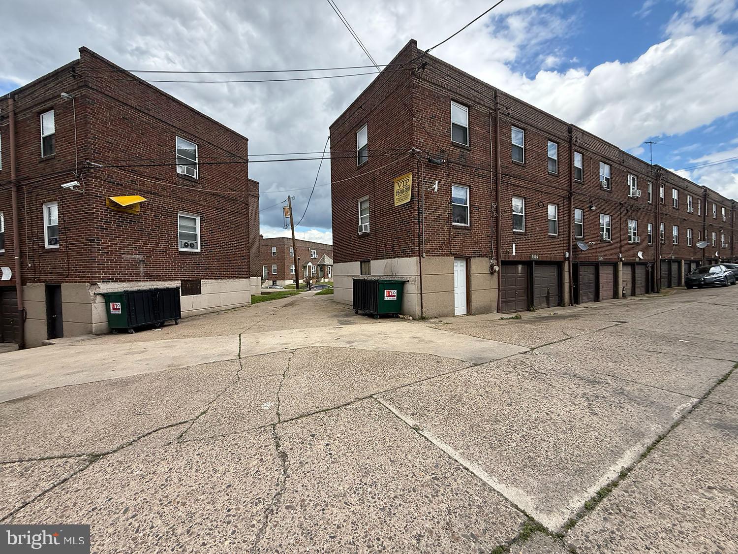 5902 E Roosevelt Blvd