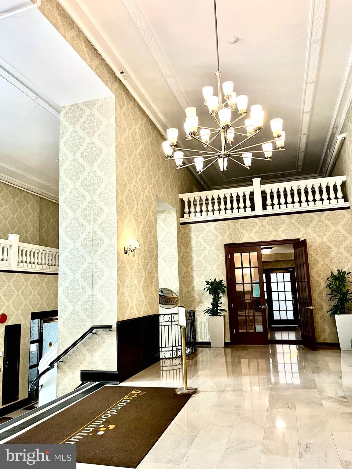 1324 Locust St #1017