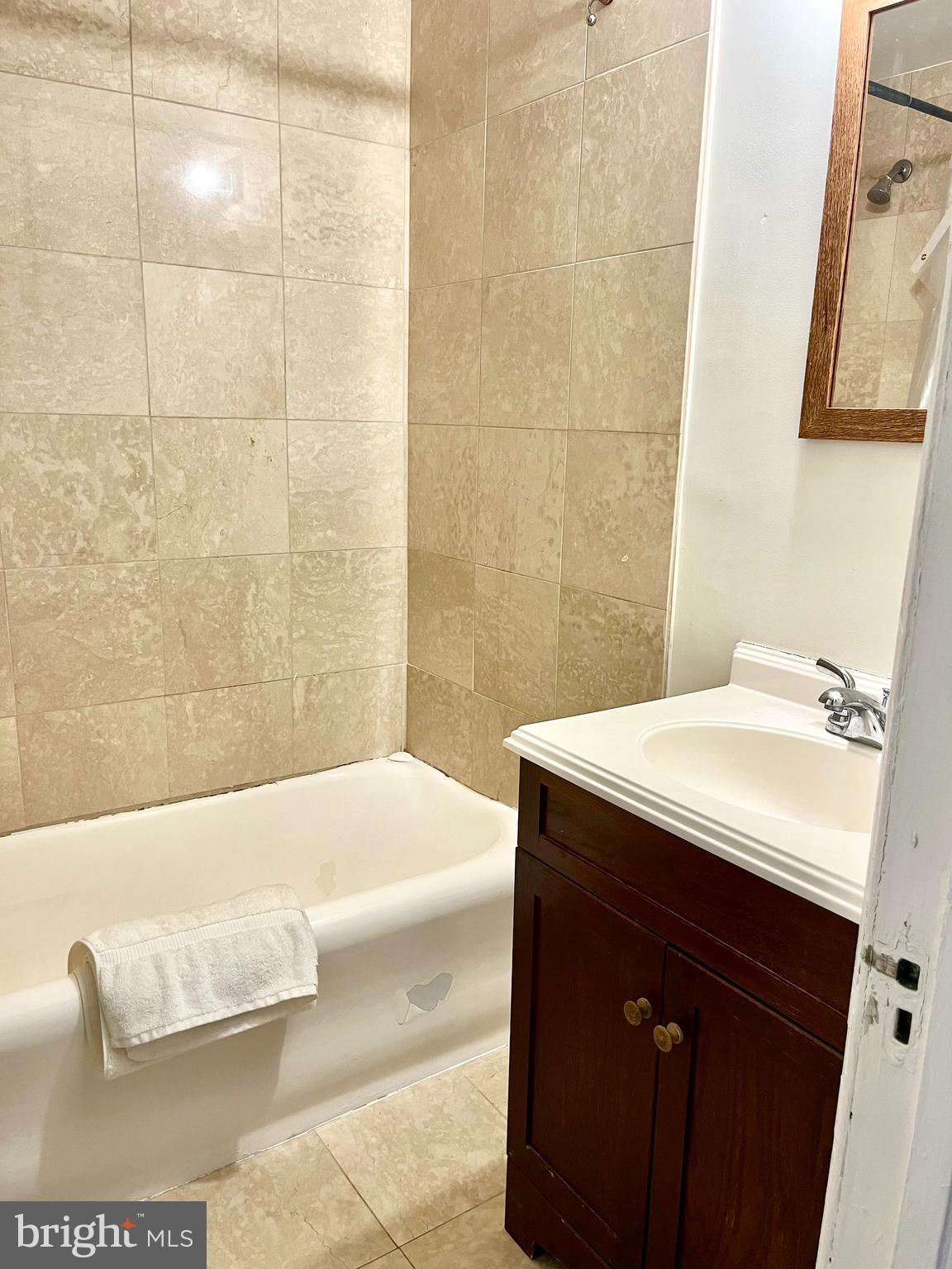 1324 Locust St #1209