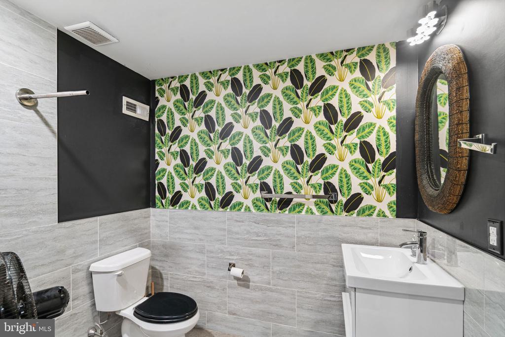 1947 N 4TH STREET Unit: 2